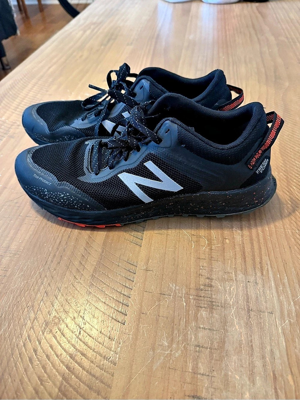 New Balance Fresh Foam Arishi v3 Men's Black & Red US 10